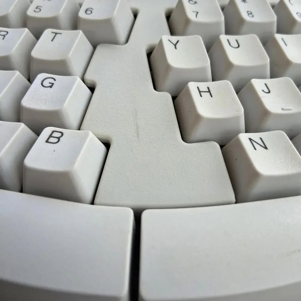 Vintage Comp USA Ergonomic Keyboard SK-6200